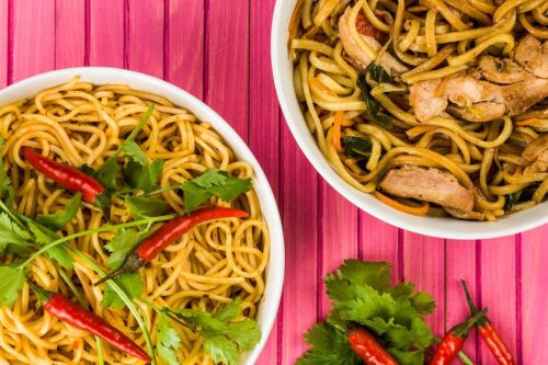 lo mein vs chow mein