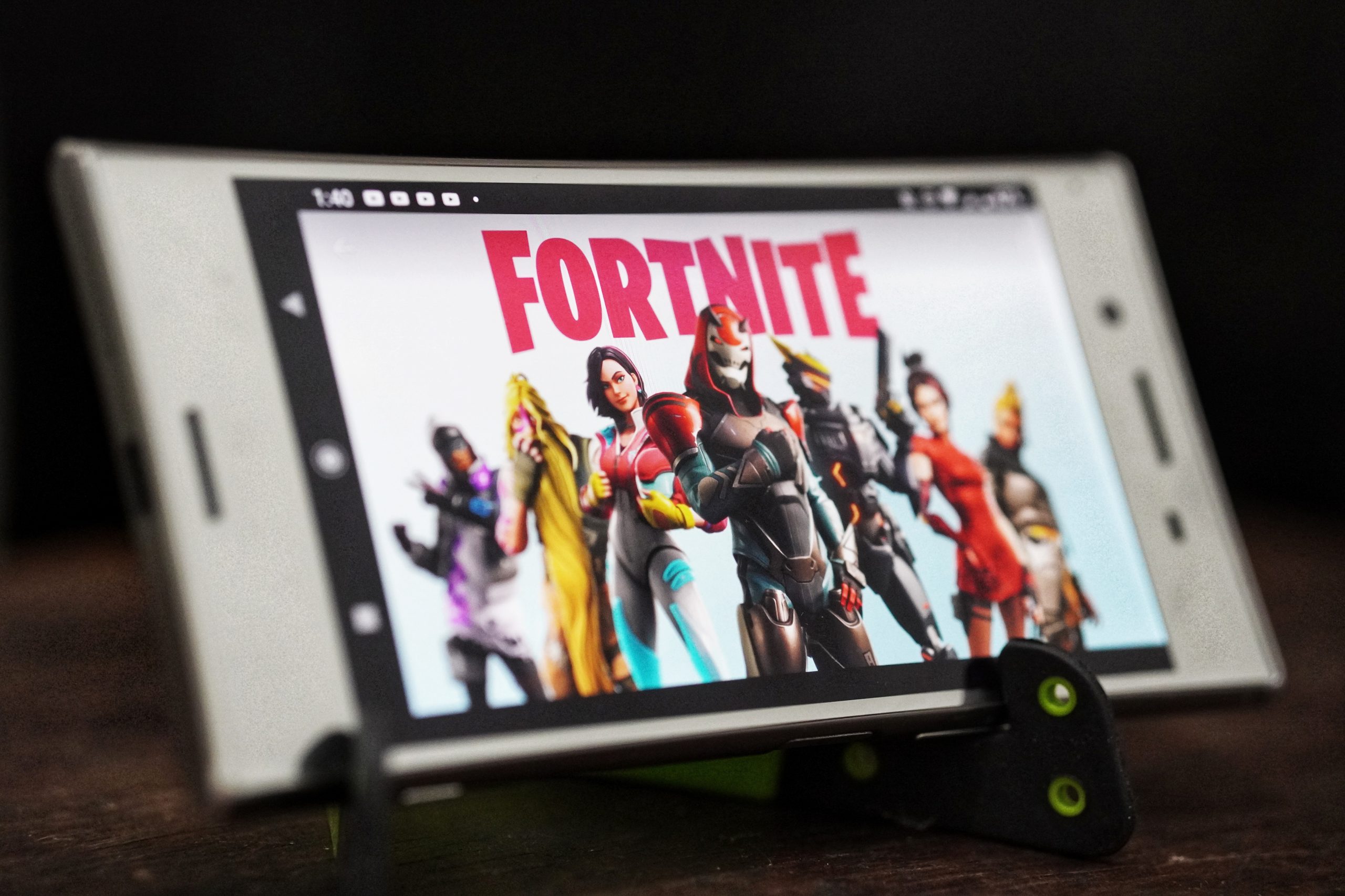 how to play fortnite on chromebook